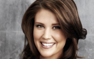 Sarah Lancaster Net Worth, Age, Height, Husband, Profile, Movies