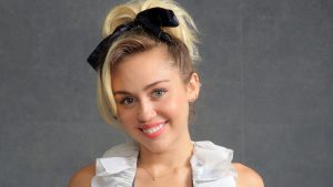Miley Cyrus Net Worth, Age, Height, Profile, Songs, Instagram