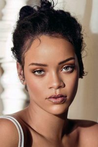 Rihanna Net Worth, Age, Height, Profile, Songs, Work
